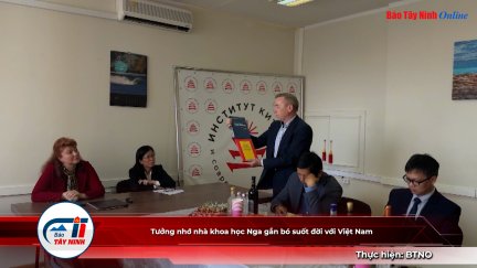 Tưởng nhớ nhà khoa học Nga gắn bó suốt đời với Việt Nam