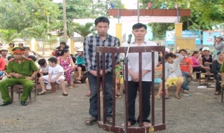 Huyện DMC: Xét xử công khai các đối tượng mua bán ma tuý và môi giới mại dâm