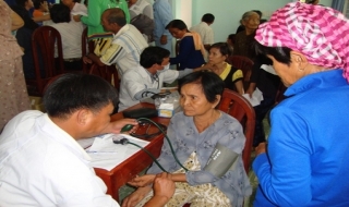 Tân Châu: Người nghèo được khám bệnh, cấp thuốc miễn phí