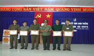 DMC: Khen thưởng đột xuất cá nhân có thành tích giữ gìn ANTT