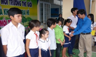 Châu Thành: Phát động hưởng ứng ngày Môi trường thế giới -  Khai mạc trại hè 2011