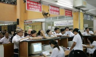 Khẩn trương xây dựng Đề án bảo hiểm y tế toàn dân