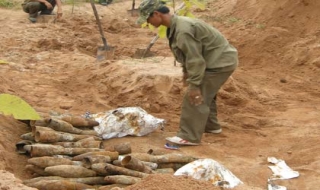 Công an Tây Ninh: Tiêu huỷ 26 quả đạn pháo các loại
