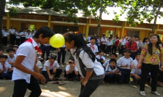 Hội đồng Đội huyện Tân Châu: Ra quân Khăn hồng tình nguyện