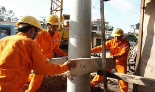 Phấn đấu sản lượng điện sản xuất và nhập khẩu năm 2020 đạt khoảng 330-362 tỷ kWh