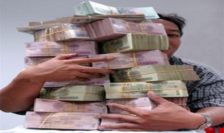 Em chồng, chị dâu “đối đầu” vì… trúng số độc đắc!