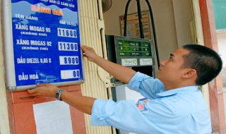 Bộ Tài chính quyết định chưa giảm giá xăng dầu