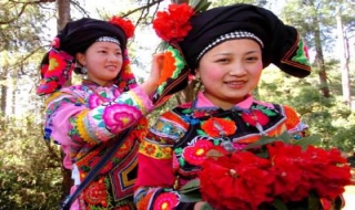 Lạ lùng lễ hội sờ ngực ở Trung Quốc
