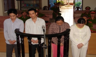 Xét xử băng giật dọc, móc túi khách tham quan nội ô Toà Thánh