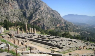 Khám phá đền thờ Apollo - Delphi của Hy Lạp