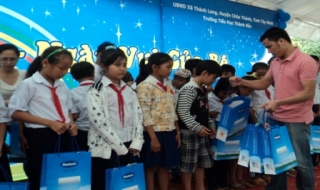 Công ty Reetech TP.HCM: Vui Trung thu cùng thiếu nhi huyện Châu Thành