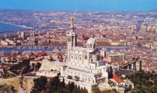 Khám phá vẻ đẹp cổ kính thành phố Marseille của Pháp
