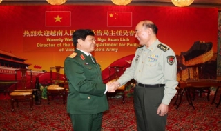 Hội đàm cán bộ chính trị quân sự cấp cao Việt- Trung
