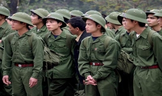Bỏ học sẽ bị gọi nhập ngũ