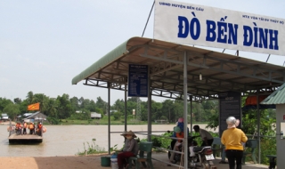 Bắt nhóm côn đồ “đại náo” bến đò, đánh CA xã