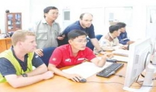 'Siết' quản lý lao động nước ngoài tại Việt Nam