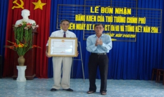 Hội NCT Suối Dây, huyện Tân Châu: Đón nhận bằng khen của Thủ tướng Chính phủ