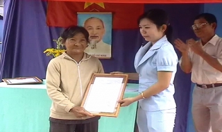 Tân Châu: Tặng nhà tình thương Chữ thập đỏ cho hộ nghèo