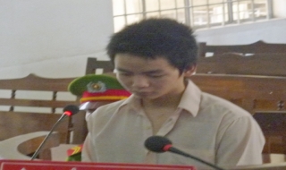 Đâm cậu ruột chỉ vì mâu thuẫn nhỏ