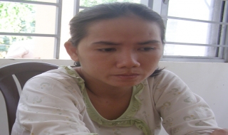 Bắt một phụ nữ dụ dỗ trẻ em lấy nữ trang