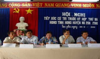 Đại biểu HĐND tỉnh, huyện tiếp xúc cử tri Tân Châu