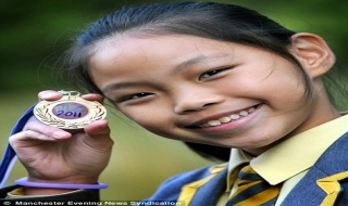 10 tuổi nói được hơn 10 ngôn ngữ