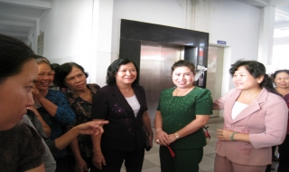 Hội Bảo trợ bệnh nhân nghèo TP. HCM: Khám bệnh, cấp thuốc miễn phí cho phụ nữ nghèo huyện Trảng Bàng