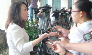 Bộ trưởng Y tế: Không nên tự chữa TCM!