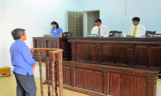 Vụ ông Trần Công Nè “chiếm lại” ngôi nhà của mình: Chưa làm rõ nhiều tình tiết trong vụ án, vẫn đưa ra xét xử
