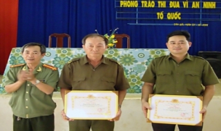 Công an Tây Ninh: Khen thưởng tập thể và cá nhân tham gia bắt trộm