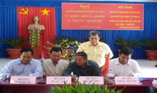 Châu Thành: Giao ban với 3 huyện giáp biên của Campuchia