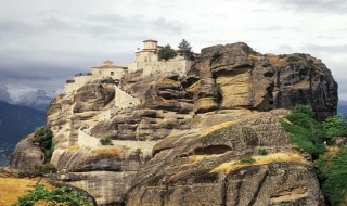 Sự lôi cuốn kỳ diệu của tu viện Meteora