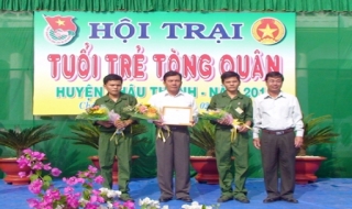 Rộn ràng ngày hội tòng quân