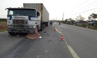 Va chạm xe Container, một người chết