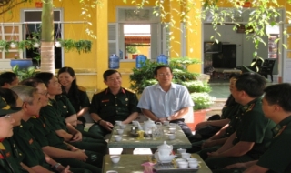 Phó Bí thư Thường trực Tỉnh uỷ: Thăm các Đồn BP ở Tân Biên