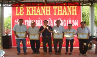Tân Châu: Khánh thành tuyến đường 244 xã Tân Hoà
