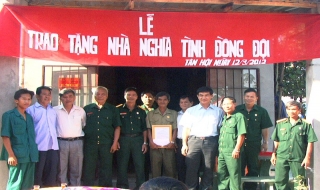 Tân Châu: Tặng nhà đồng đội cho cựu chiến binh nghèo