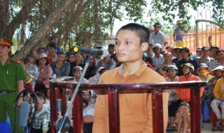 Lãnh án 3 năm tù vì tội giao cấu với trẻ em