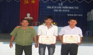 Giám đốc Công an Tây Ninh: Khen thưởng 3 công dân có thành tích bắt kẻ trộm mô tô