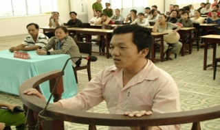 Lãnh án chung thân vì đâm chết vợ cũ