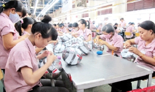 Bộ Luật Lao động (sửa đổi): Tăng thời gian nghỉ thai sản, đổi mới chính sách tiền lương