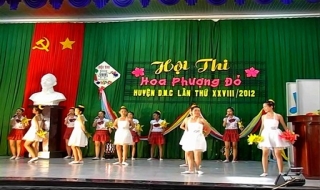 Huyện Dương Minh Châu: Khai mạc hội thi Hoa phượng đỏ