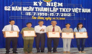 Tân Châu: Họp mặt kỷ niệm ngày truyền thống lực lượng TNXP