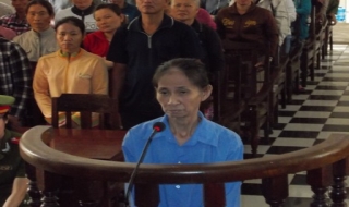 Chiếm đoạt tiền tỷ, lãnh án 15 năm tù