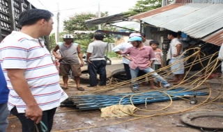 Nổ bình hơi, 4 người bị thương
