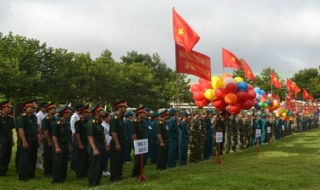 Bộ CHQS tỉnh: Khai mạc Hội thao quốc phòng năm 2012
