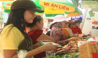 Khai mạc phiên chợ hàng Việt ở huyện Dương Minh Châu