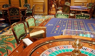 Đối tượng được phép và không được phép chơi tại casino