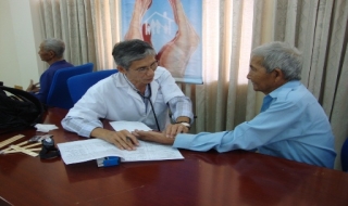 Tân Châu: Khám bệnh, cấp thuốc cho người nghèo