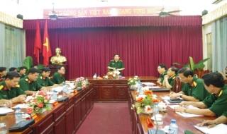 Bộ trưởng Bộ Quốc phòng thăm và làm việc tại Sư đoàn 5